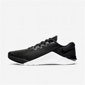Nike Metcon 5 Training Shoes